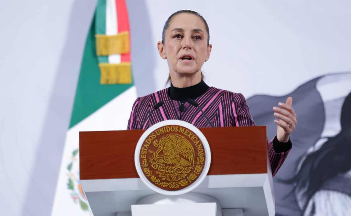 Sheinbaum justifica vallas en Palacio Nacional; son para prevenir violencia en marcha de Generación Z y CNTE, dice