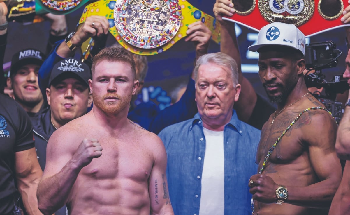 Canelo y Scull cumplen con el peso para su pelea en Arabia Saudita; “estamos listos para mañana”, aseguró el mexicano