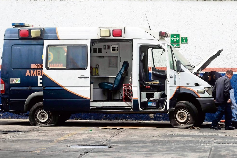 Aseguran más de 2 mil toneladas de autopartes durante Operación Fortaleza entre CDMX y Edomex; hallan 24 vehículos y motores con reporte de robo