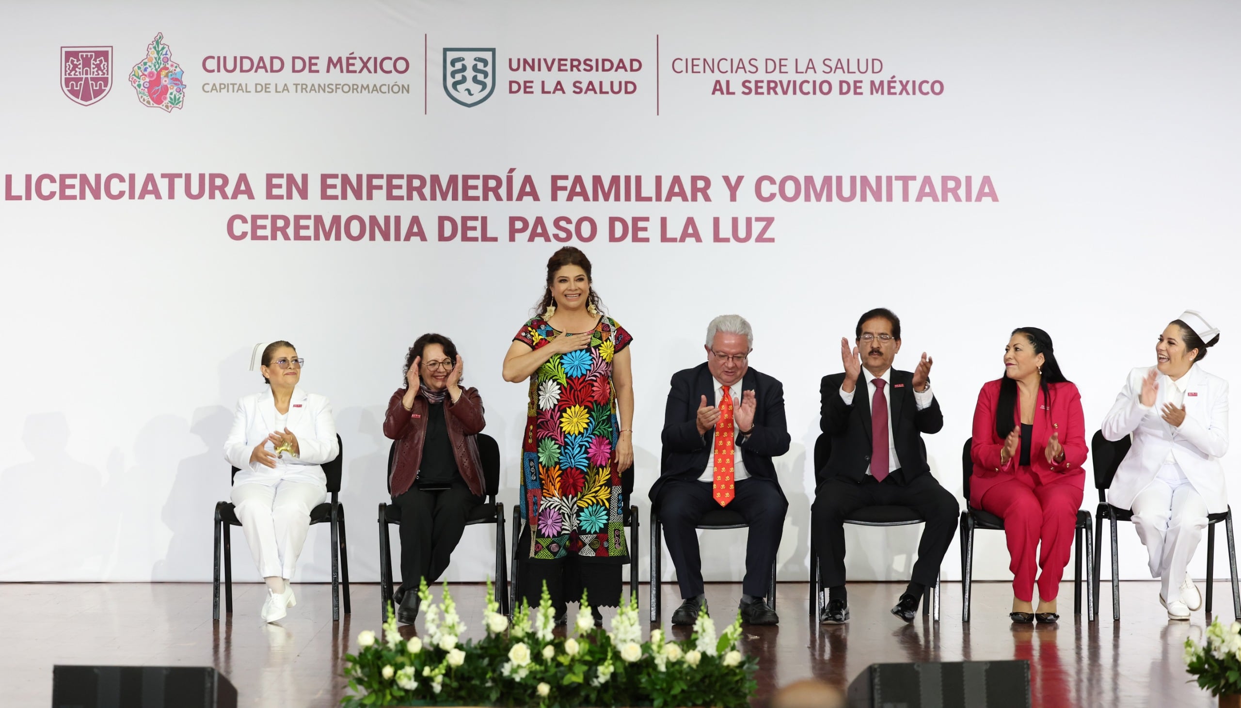 Lorena Ramírez toma impulso del apoyo de sus fanáticos para triunfar