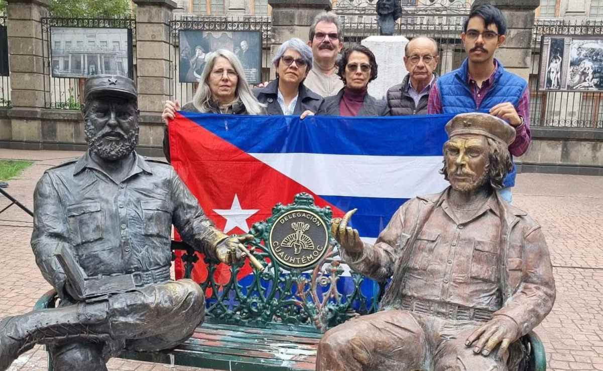 Realizan plantón afuera de la Fiscalía de Sonora por desaparición de joven; exigen su localización inmediata