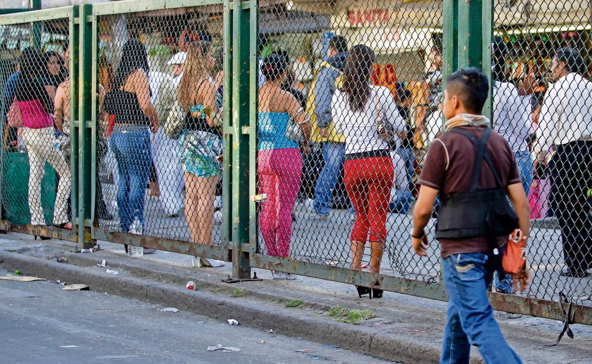 Yolanda Andrade da, en 35 fotos, el mundo que le gusta