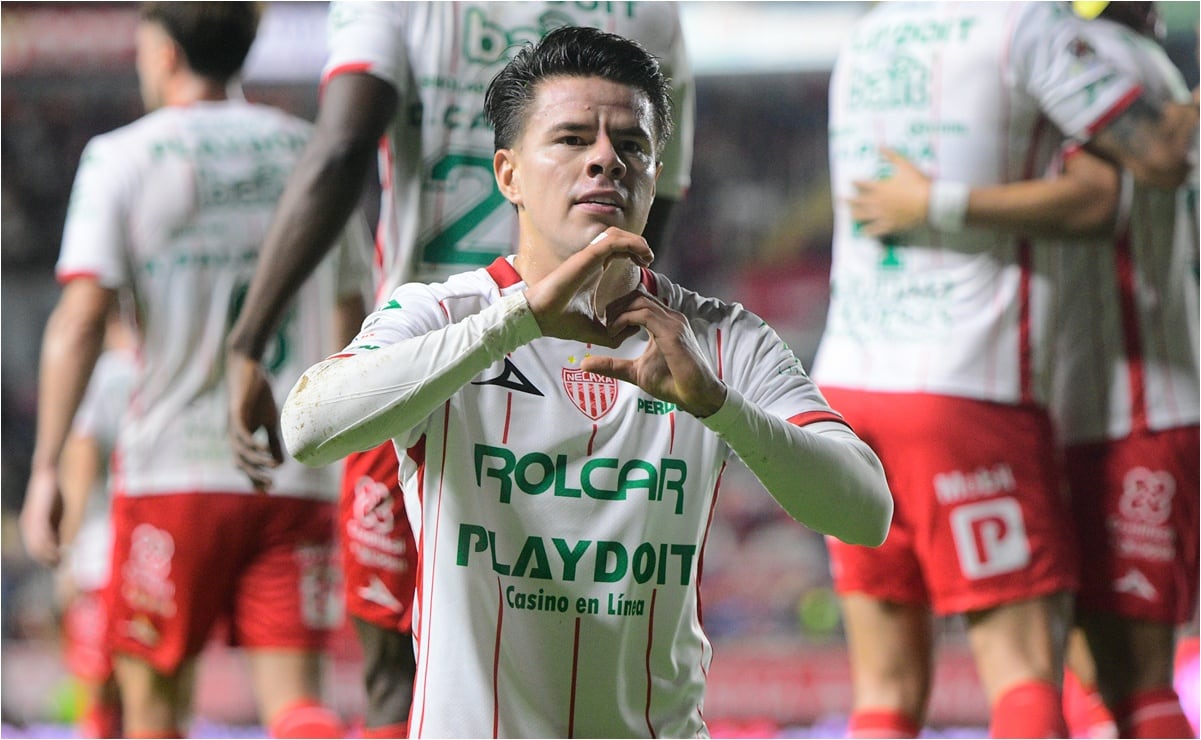 A Arath de la Torre no le importan las comparaciones con Adrián Uribe: 