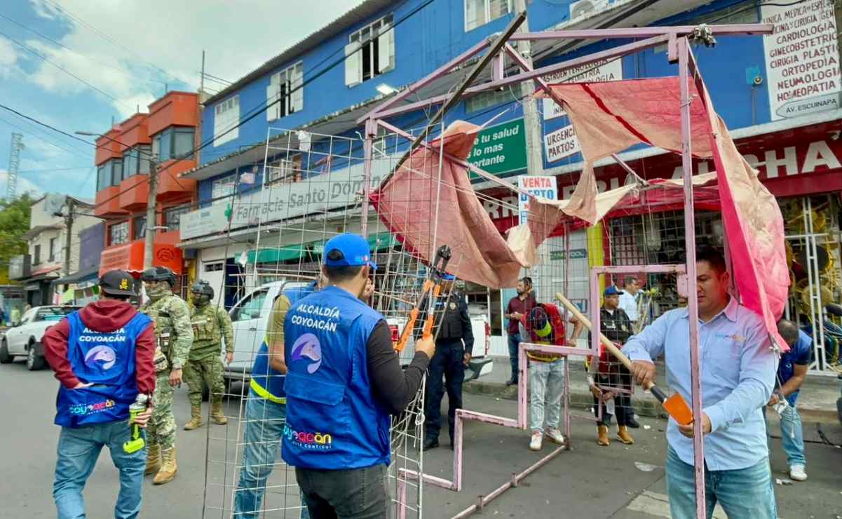 Fortalecen su amistad con la fabricación de los toritos