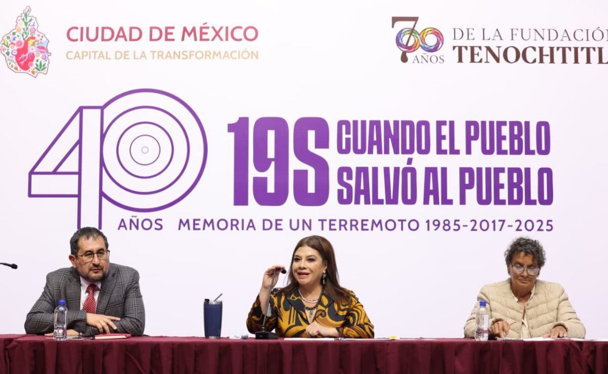 A pasajeros les reprograman vuelos para el viernes