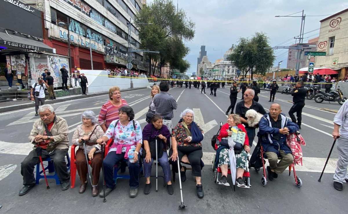 Recuperan seis vehículos con reporte de robo en Culiacán; detienen a un presunto delincuente 