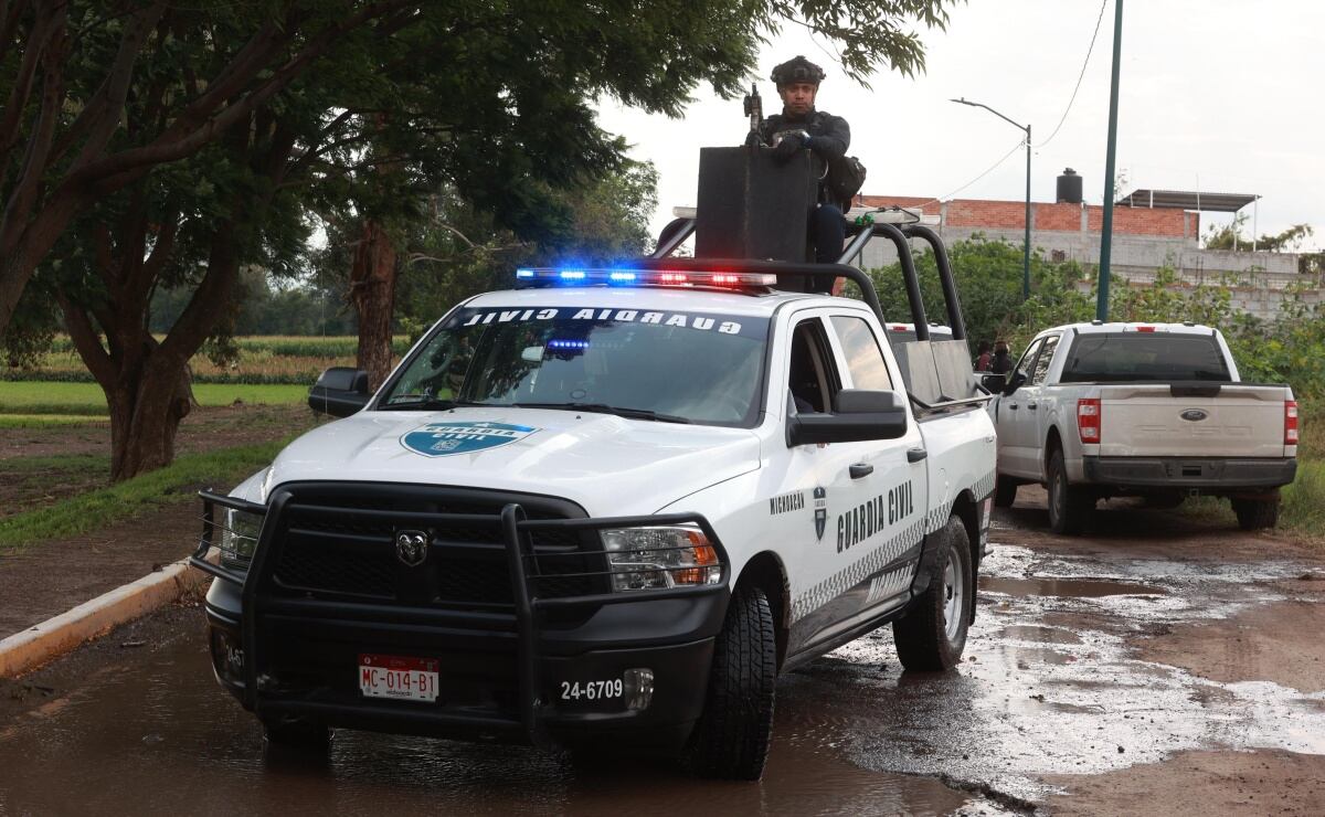 Fuertes lluvias ocasionan socavón en carretera Cero Sur en Sonora; impide tránsito a región costera de Hermosillo