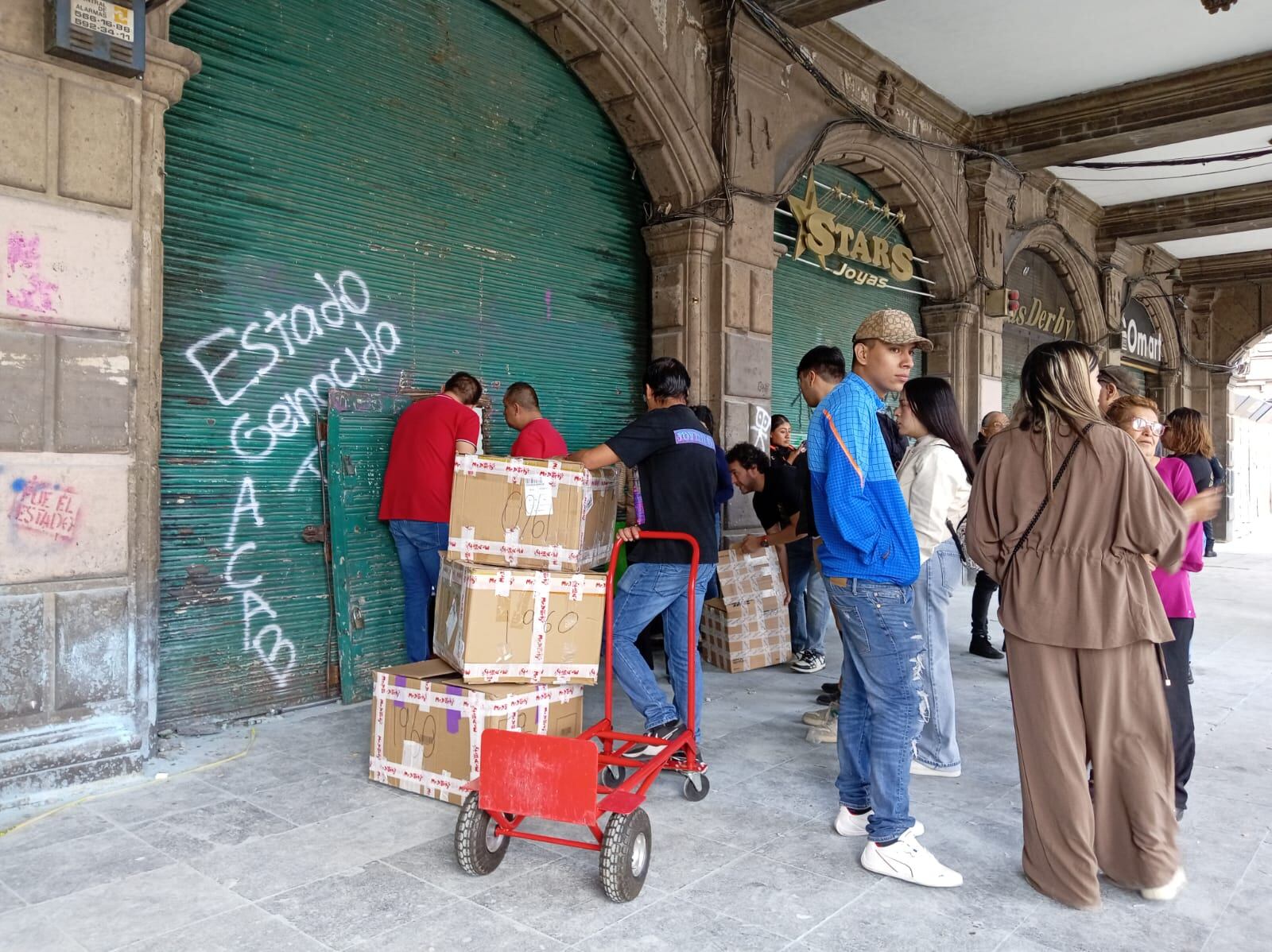 Brugada encabeza entrega de 6 mil 735 créditos para mejoramiento de vivienda en CDMX