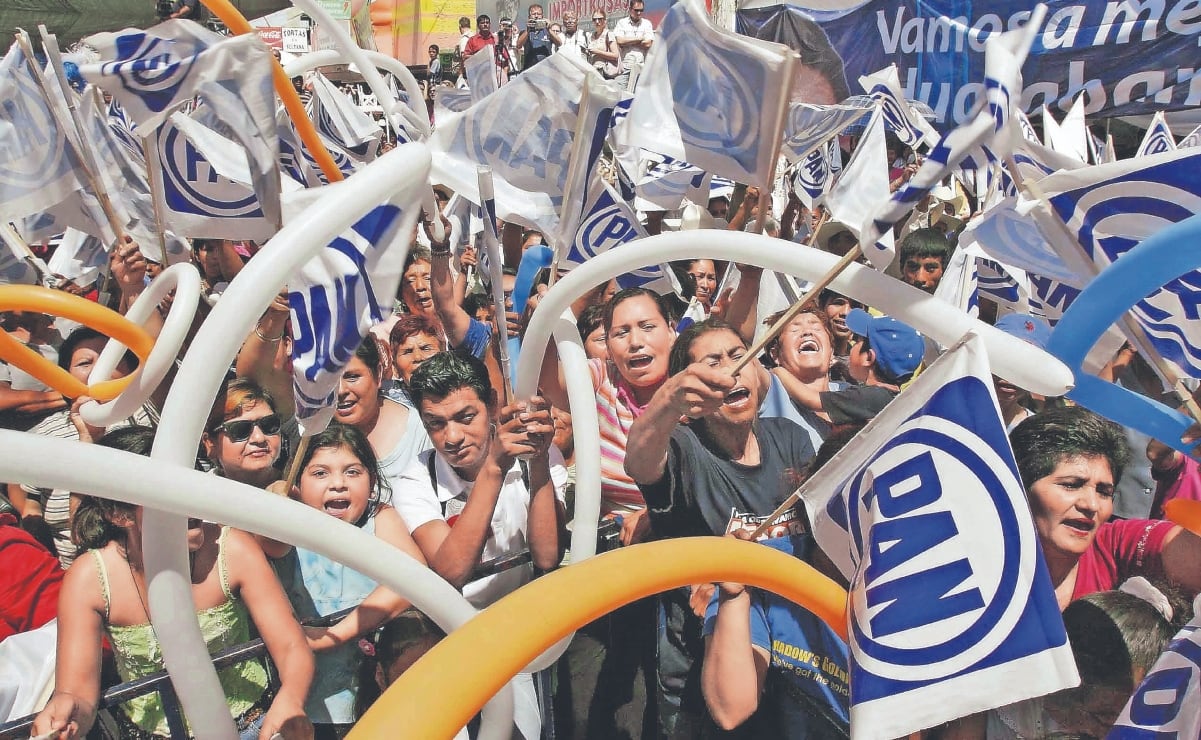 “Un bote de lodo a la vez, se va haciendo menos”; inician limpieza