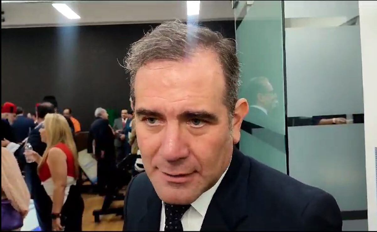Critican al “Burro” Van Rankin por hacer entrevistas borracho