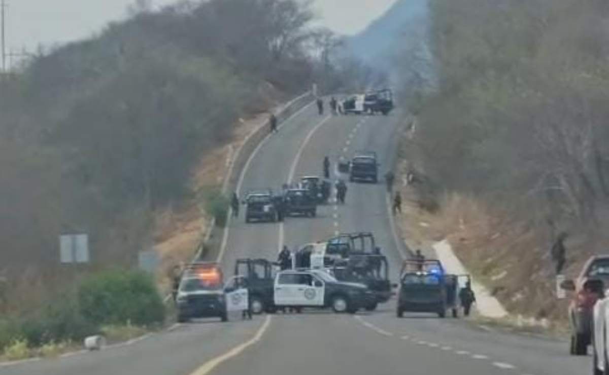 Accidente en autopista provoca al menos 21 muertos