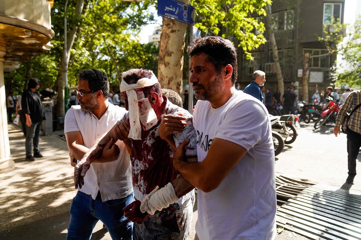 “Perdí una pierna, pero salvé la vida”; Javier Hidalgo, director del Pilares celebra salida del quirófano
