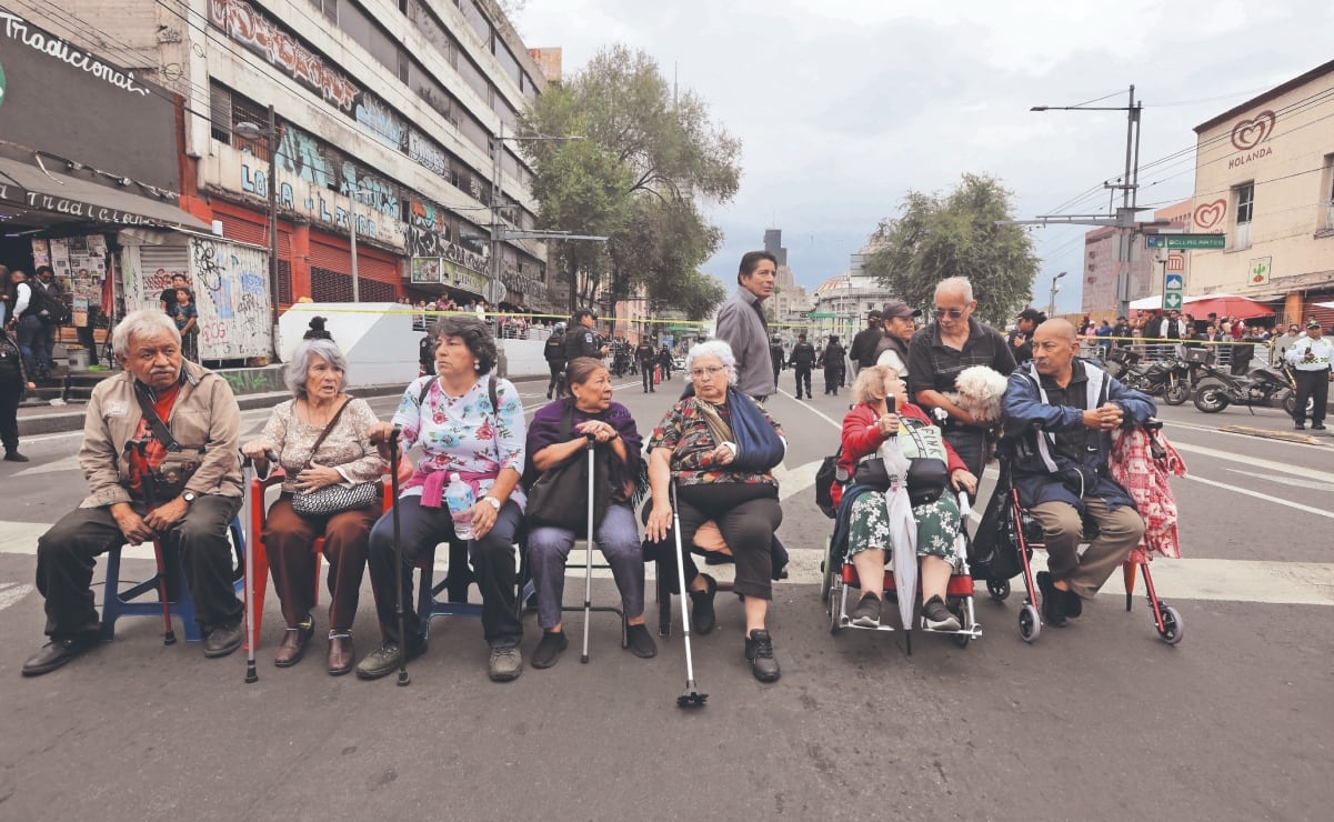 Mijares y sus kilos menos dividen opiniones: ¿todo bien en casa? 