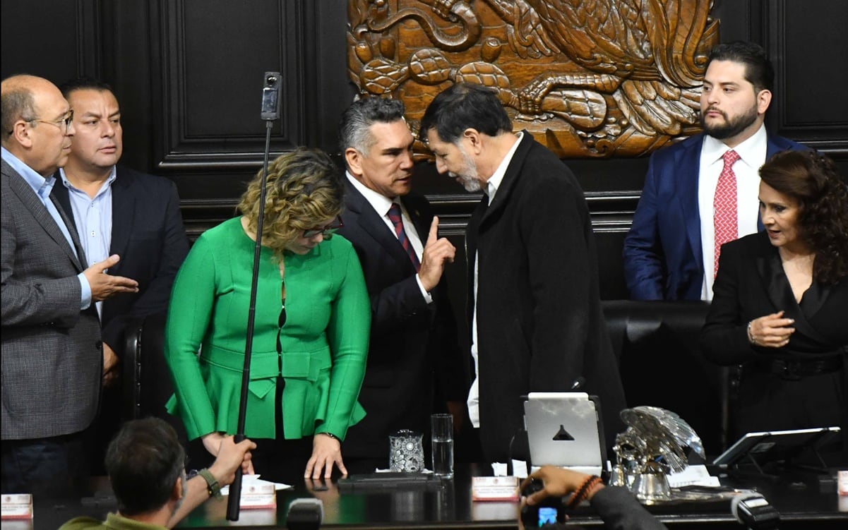 Retrasos en línea 7 del Metro CDMX; usuarios reportan detenciones prolongadas en túneles y estaciones