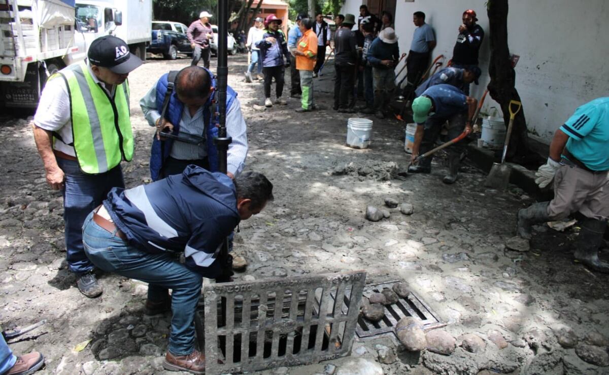 Inicia reparación de vialidades en Edomex