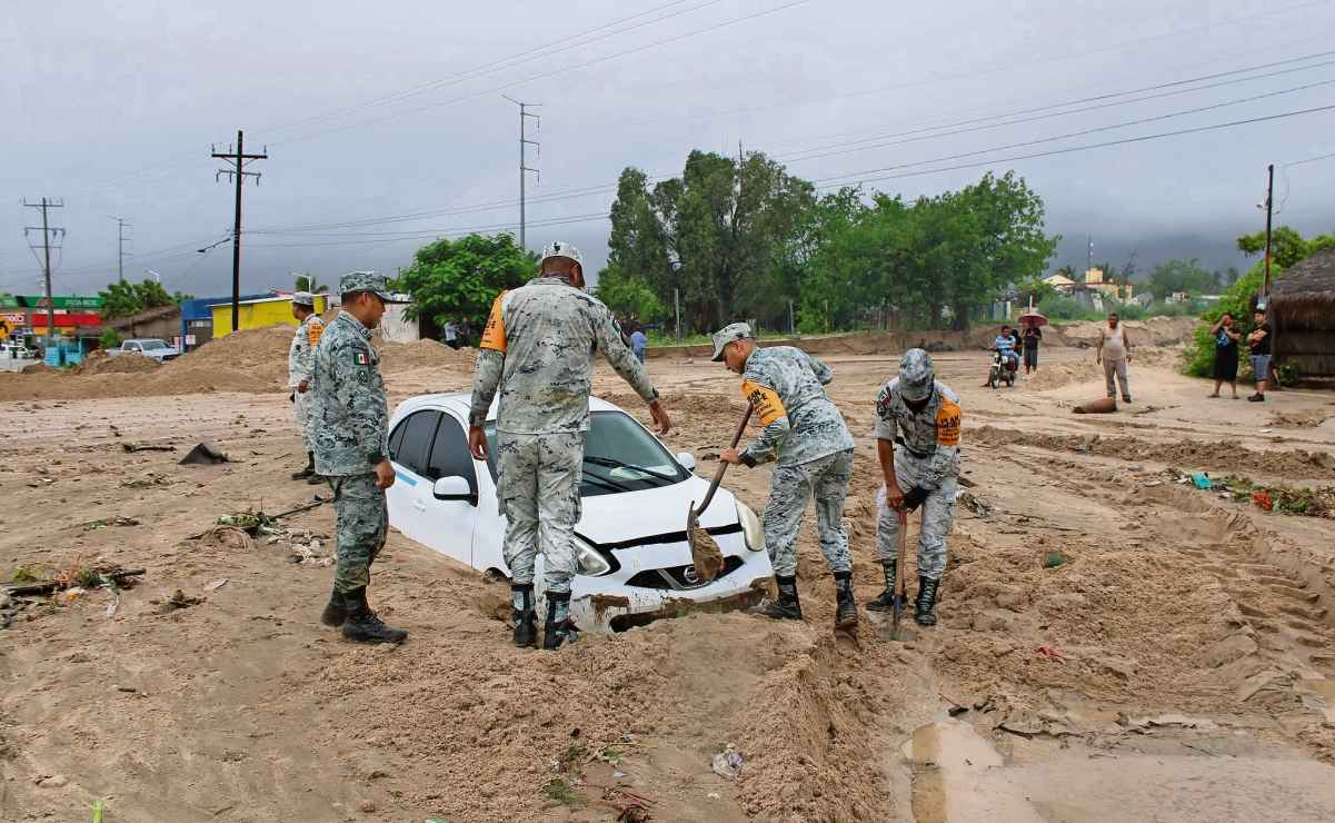 Rescatan a hombre arrastrado por corriente de agua en Hidalgo; no presenta lesiones graves