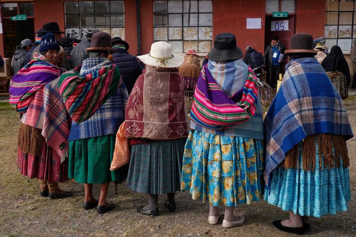 Trump llama a Petro “traficante de drogas”; anuncia fin de ayuda a Colombia