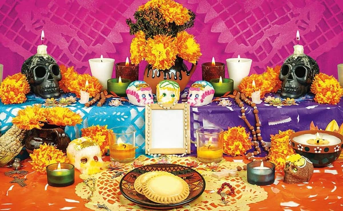 Gastan alrededor de mil pesos para poner ofrenda