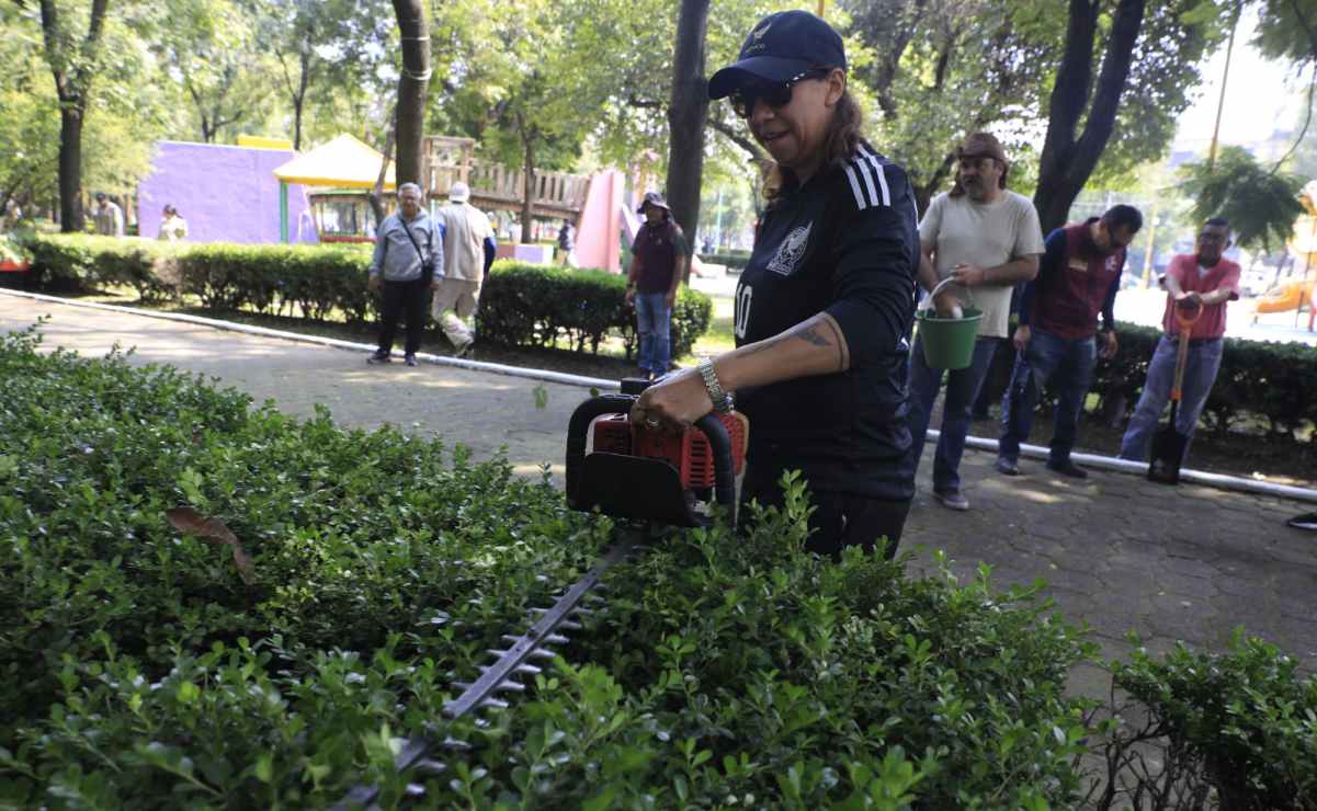 SNTE pide más presupuesto para educación pública; entrega formatos únicos a más de 4 mil 500 trabajadores del IPN