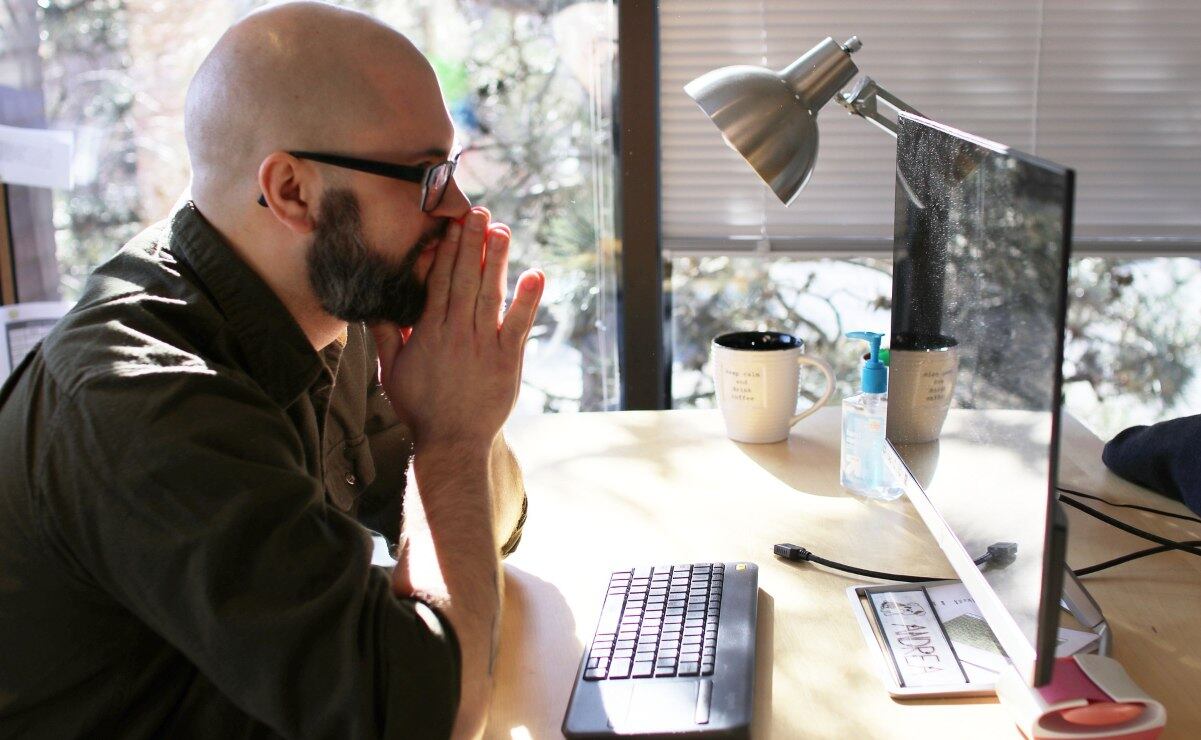 Aeropuertos de Bruselas y Lieja cierran por más de una hora debido a presencia drones