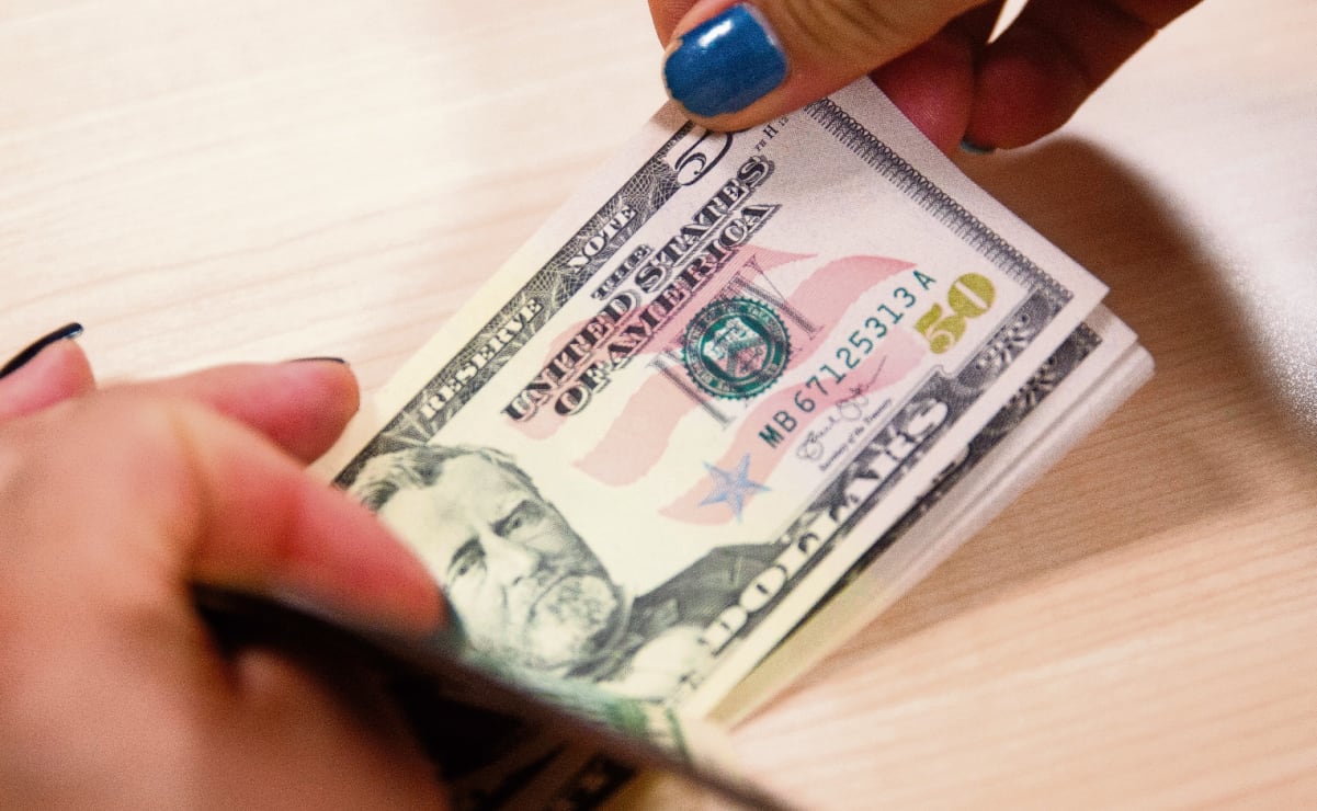 Bolsa de valores toca su máximo histórico