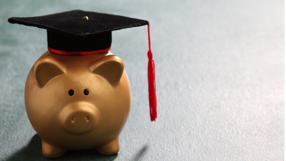 Vecinos de Coyoacán se manifiestan contra ciclovía de calzada de Tlalpan; advierten riesgo para peatones