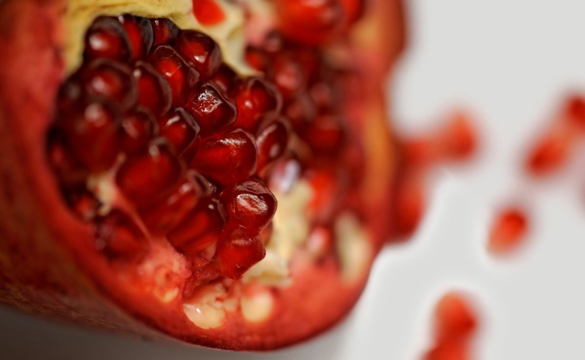 La fruta que aporta colágeno al organismo y ayuda a mantener encías saludables