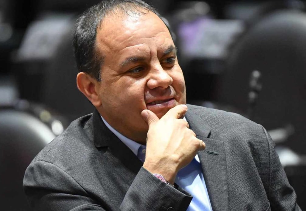 Por falta de insumos, ocupan botella de plástico para atender a bebé en hospital IMSS-Bienestar en Tabasco; suspenden a dos directivos