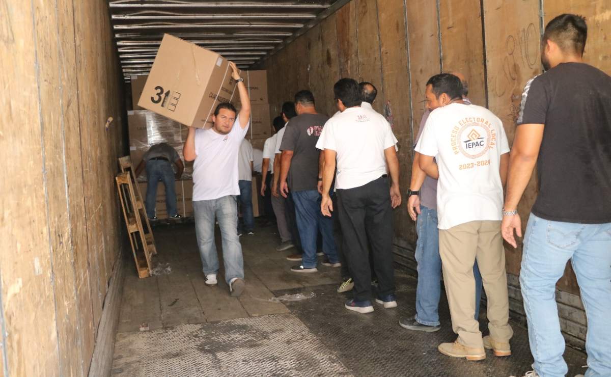 Retiran campamento migrante en la Venustiano Carranza 