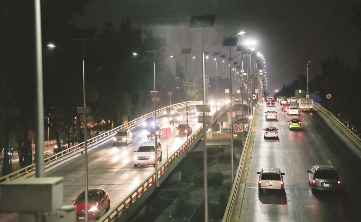 El fuerte choque entre Henry Martín y Carlos Moreno; ¿debió ser expulsión para el portero de Pachuca?