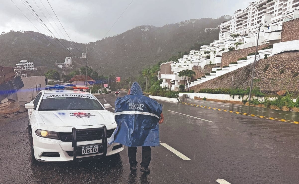 Allan Corona con un objeto en los Juegos Olímpicos de Invierno; honrar a México