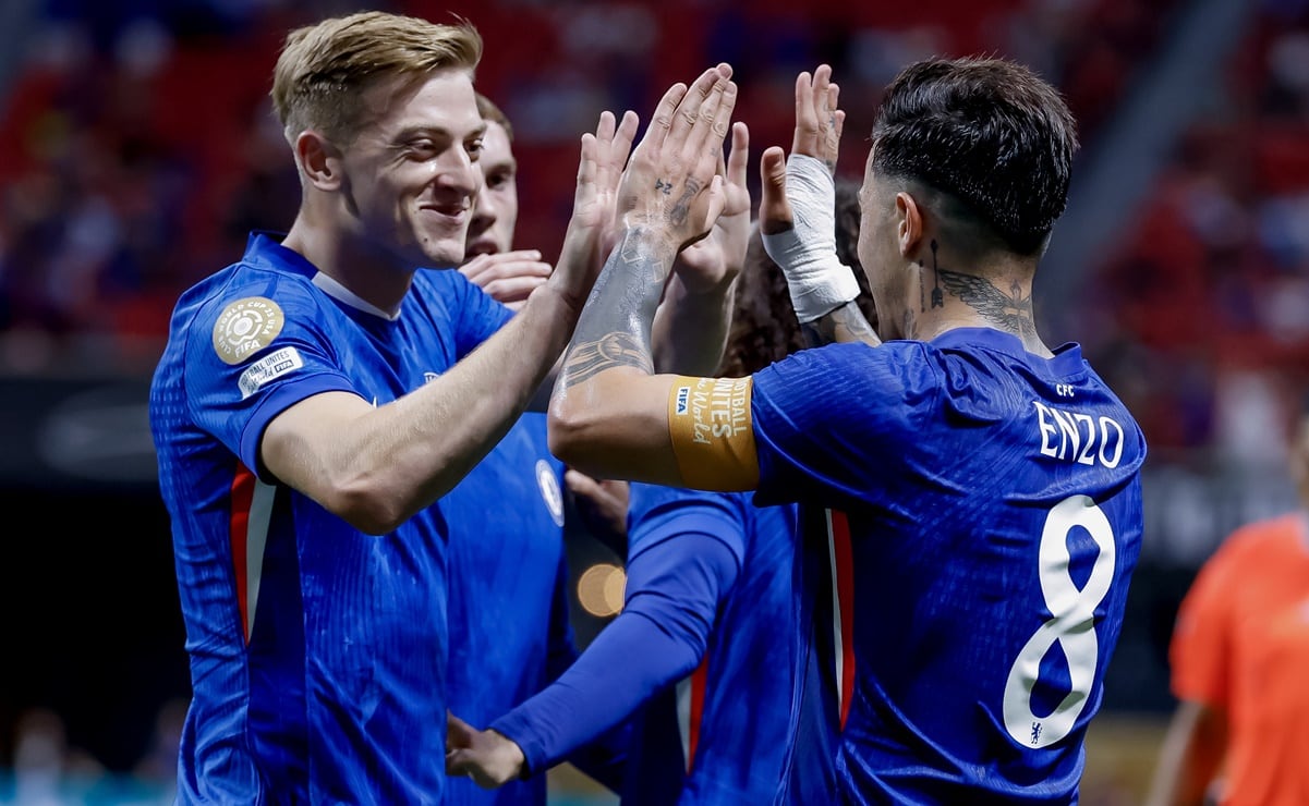 Álvaro Morales se burla de Lionel Messi en el Mundial de Clubes; “Se acobarda en momentos importantes”