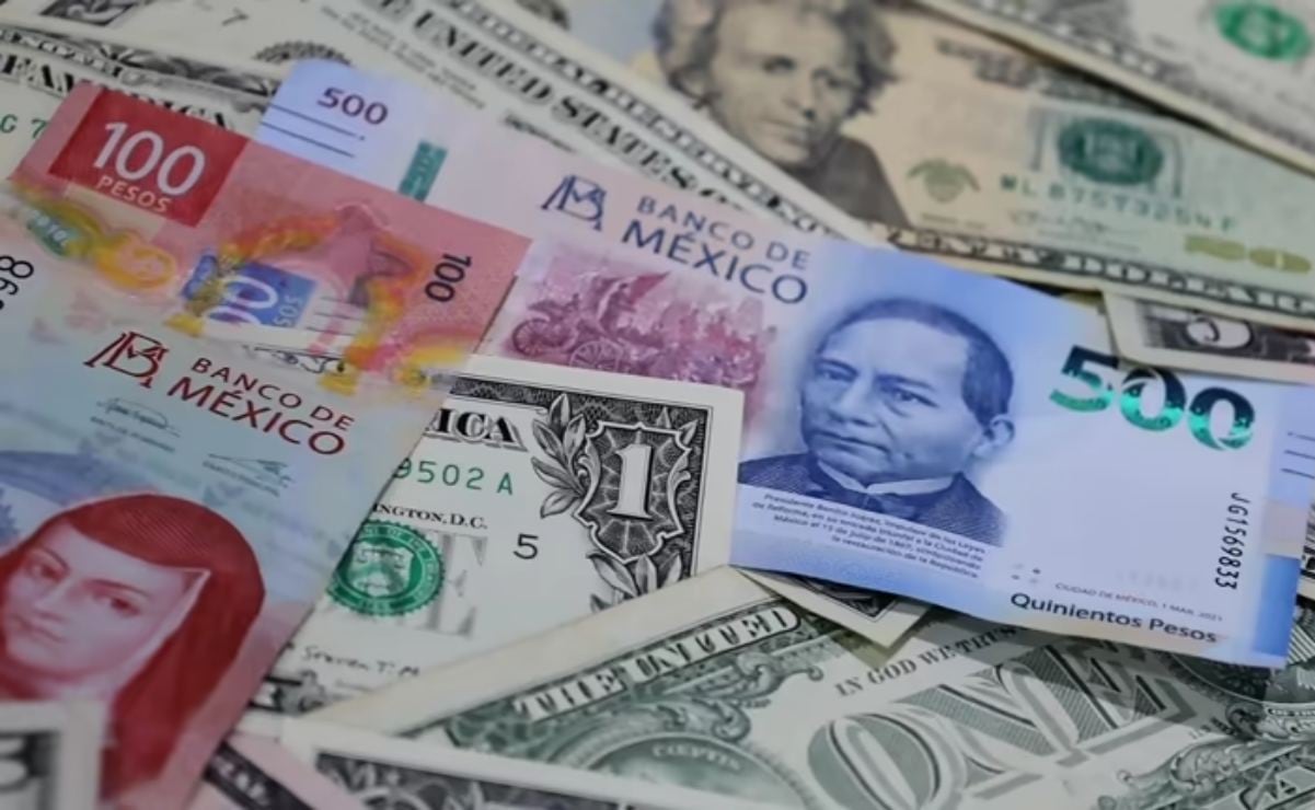 Repartidores exigen diálogo sobre reforma laboral; bloquean calles del Centro con más de 400 motocicletas