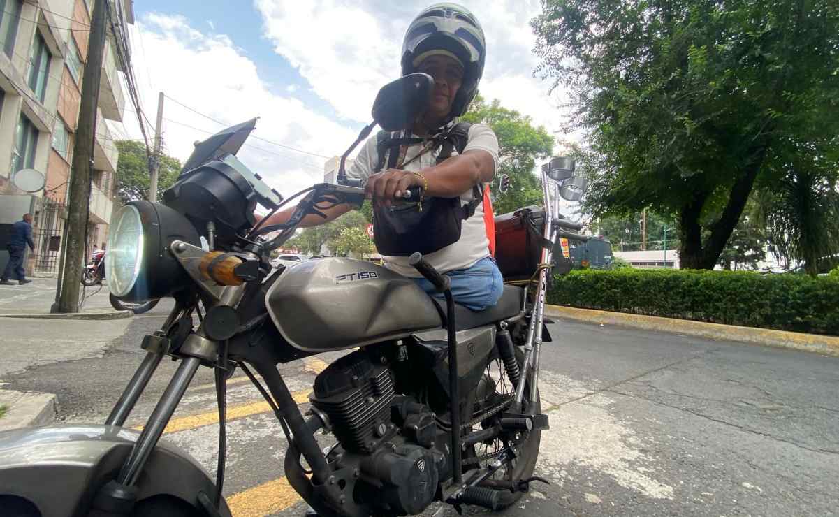 Kenny Avilés opina sobre el beso de Alejandra Guzmán con su padre: “cada quien se besa donde quiera”
