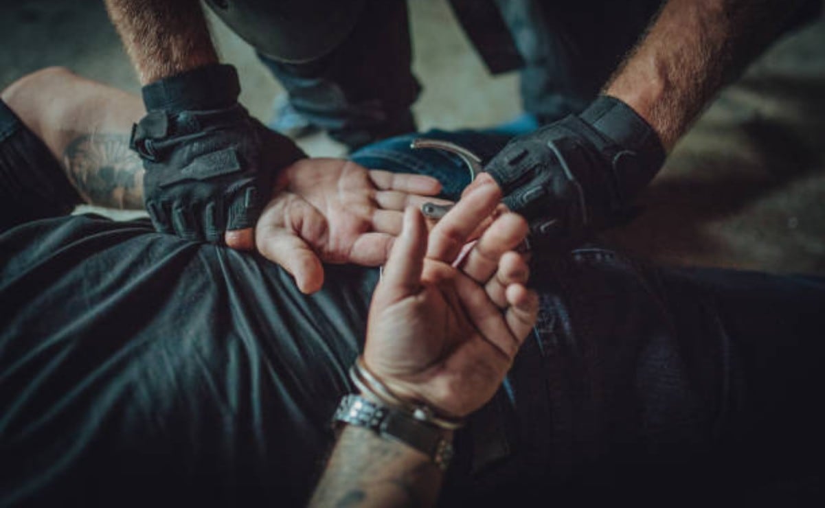 El cuento de nunca acabar 2/2, una reseña de Los engranajes de la violencia