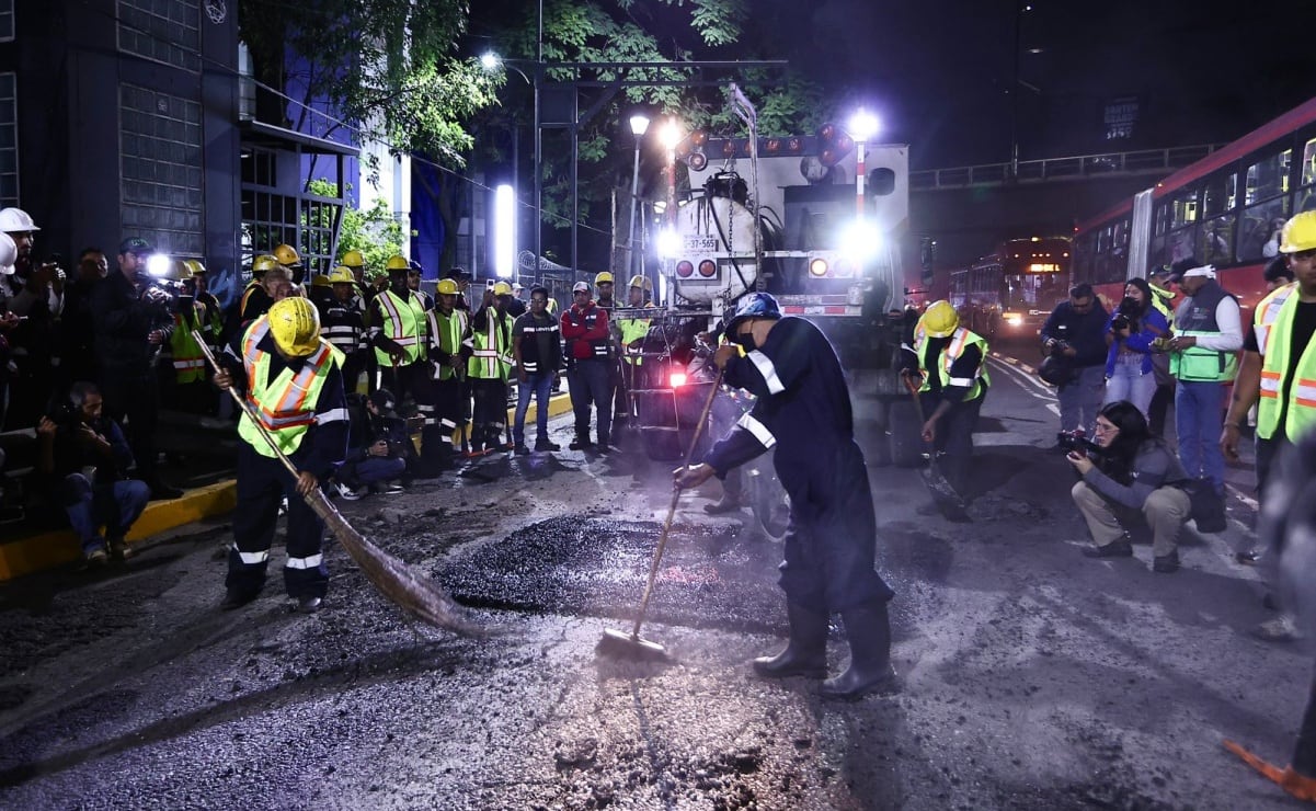 Gobierno de CDMX ha atendido 164 socavones en lo que va del año: Segiagua;  oquedad en Calzada Zaragoza quedará reparada el próximo domingo