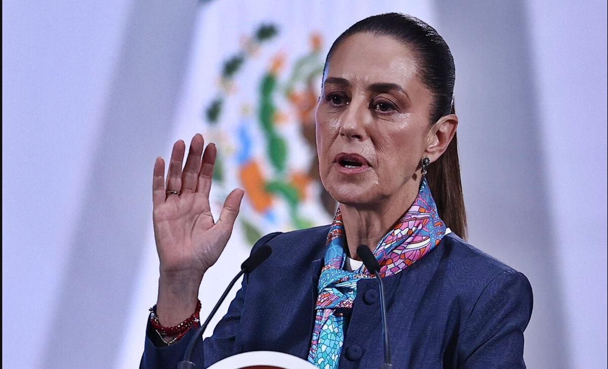Anahí anuncia su regreso a 