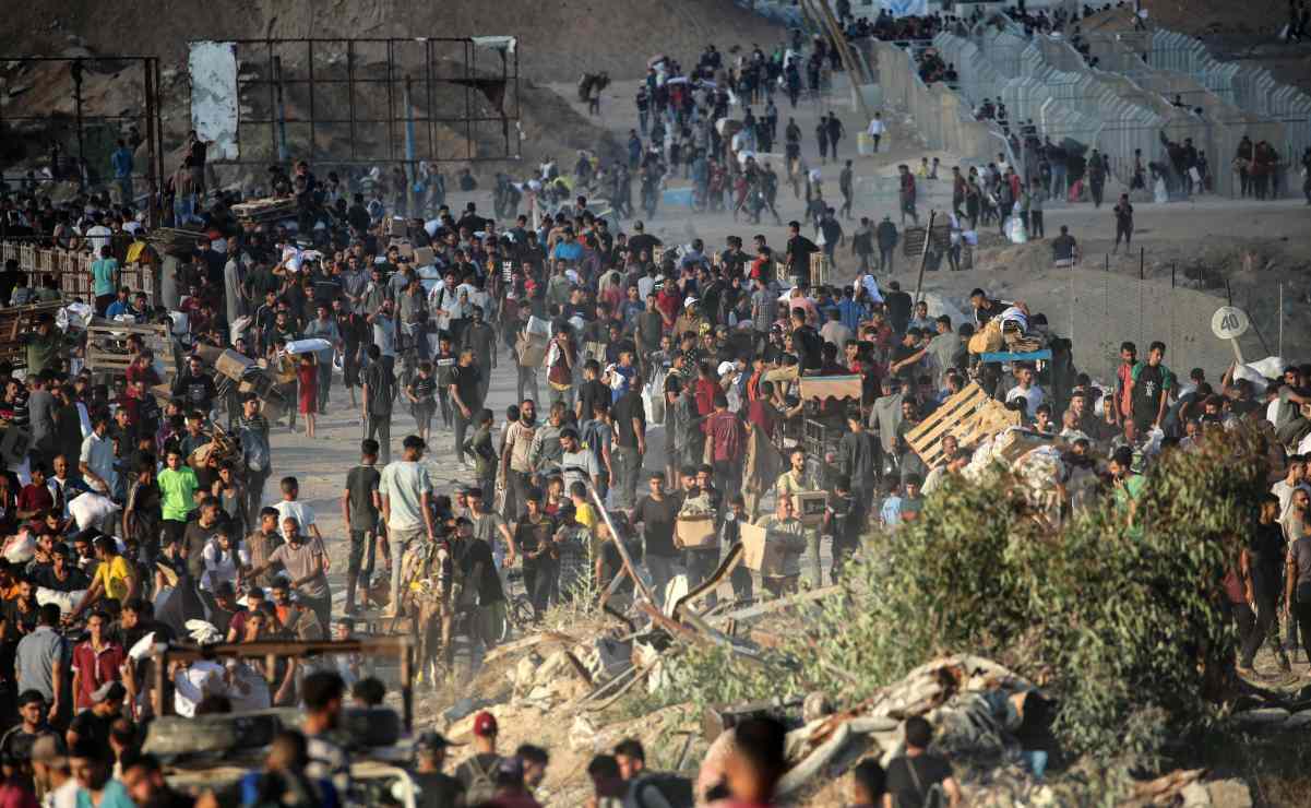 Sheinbaum reivindica a mujeres y migrantes en arengas del Grito de Independencia; ¡Viva México libre, independiente y soberano!
