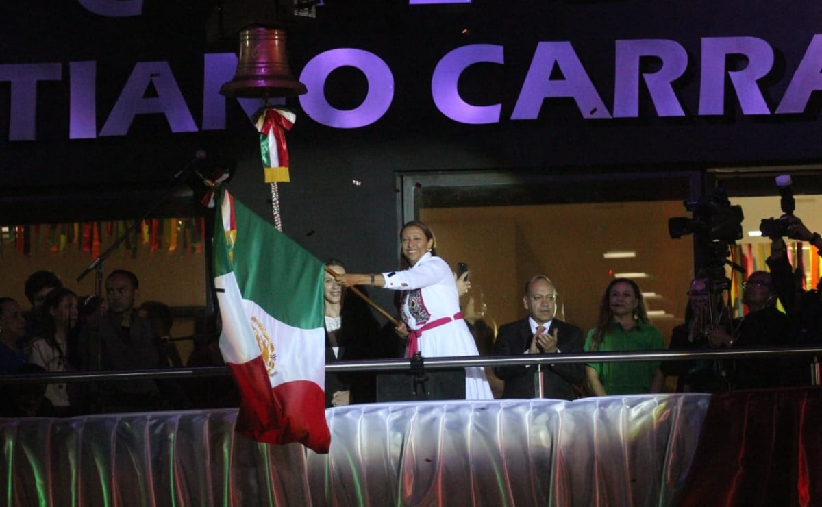 Acuden al Zócalo 280 mil personas a celebrar el primer grito de Sheinbaum, reporta la Secretaría de Gobierno de CDMX