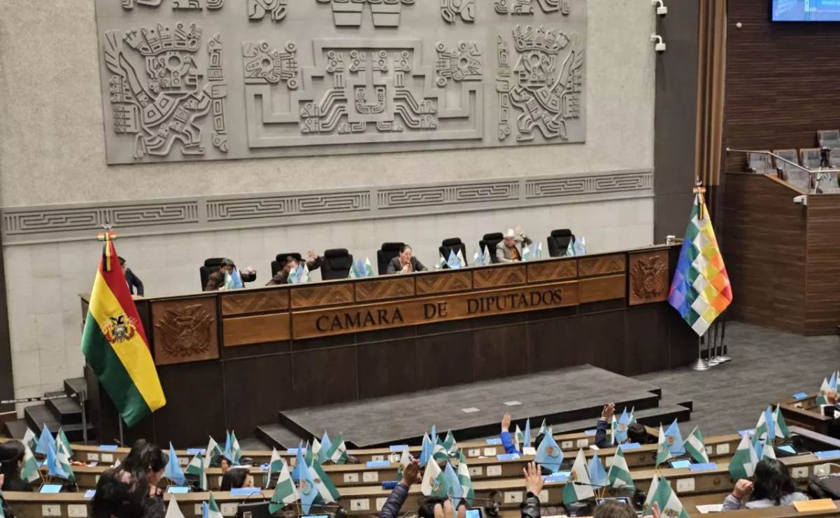 Diputados brasileños tramitarán de urgencia proyecto de amnistía; incluiría a Bolsonaro