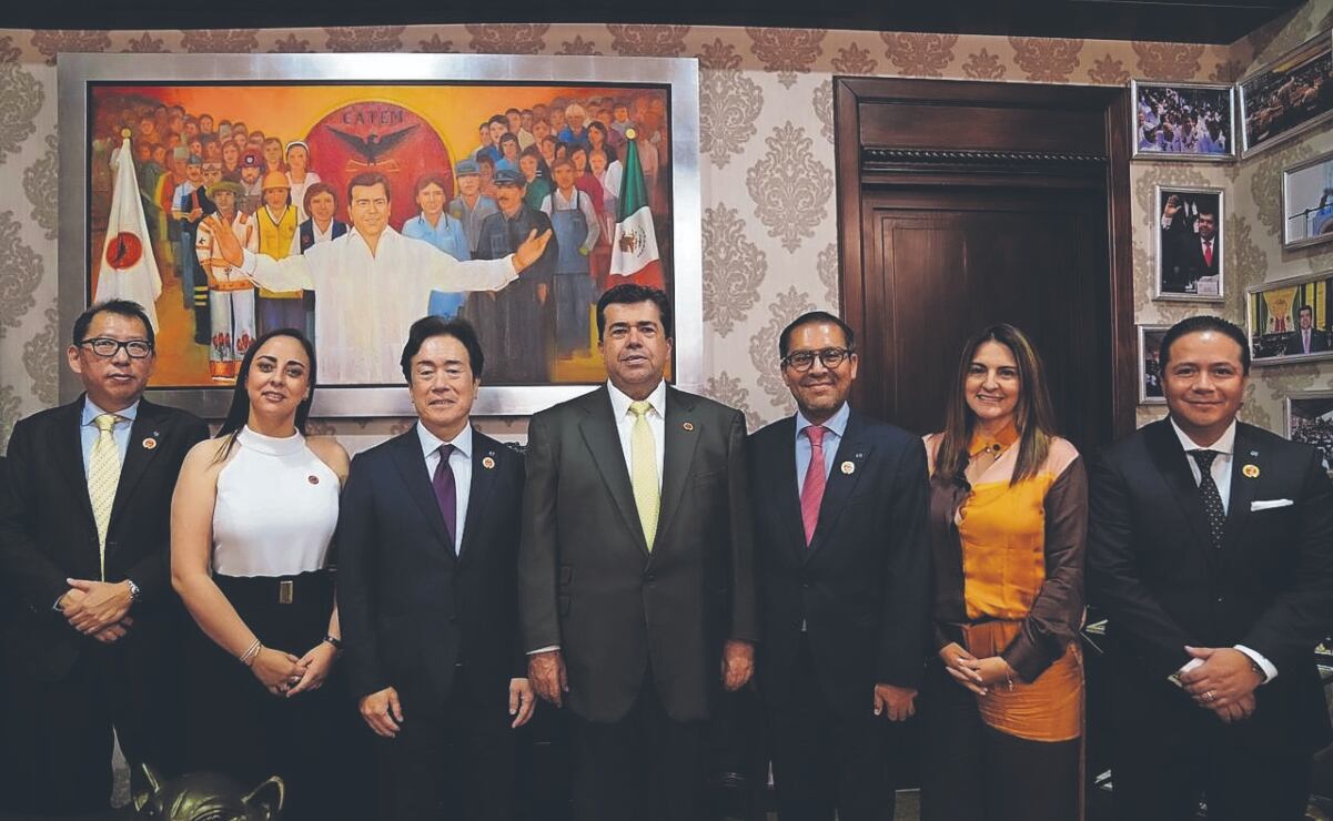 Clara Brugada inaugura la exposición 