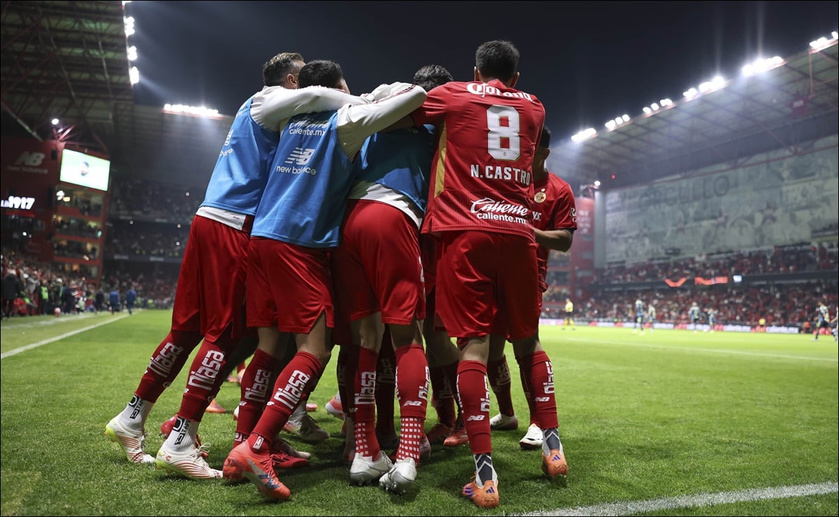 Millie Bobby Brown revela que su compañero de “Stranger Things” es padrino de su hija