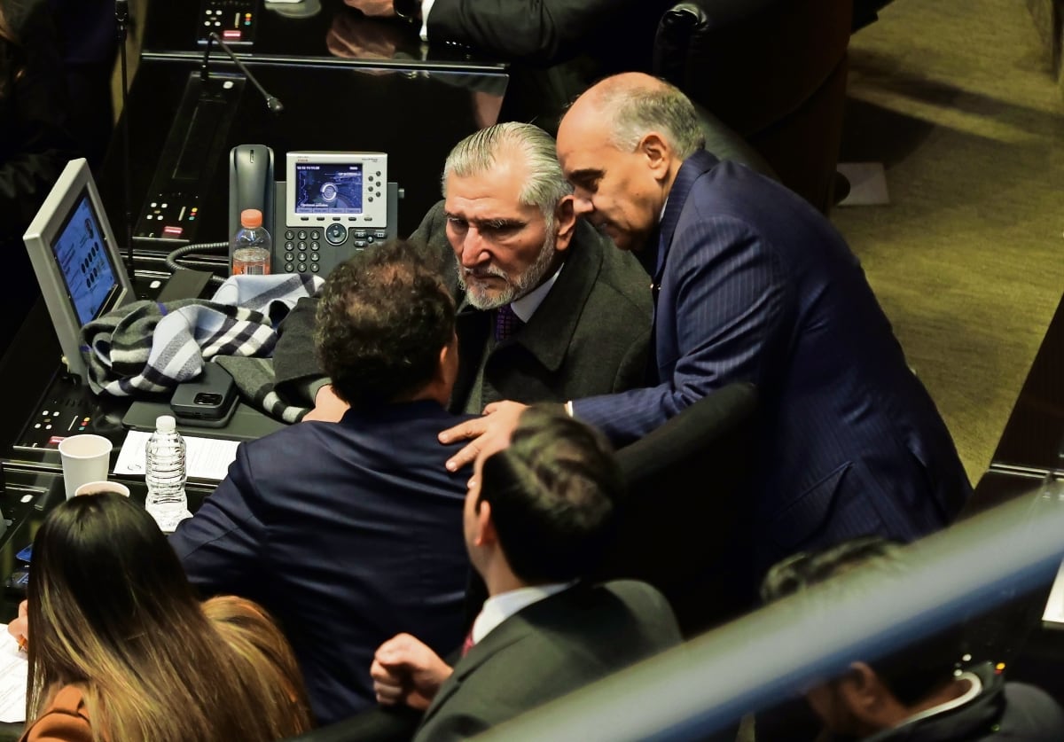 Candidatos presidenciales en Chile cierran campañas de cara a elecciones del domingo; inseguridad, el tema clave