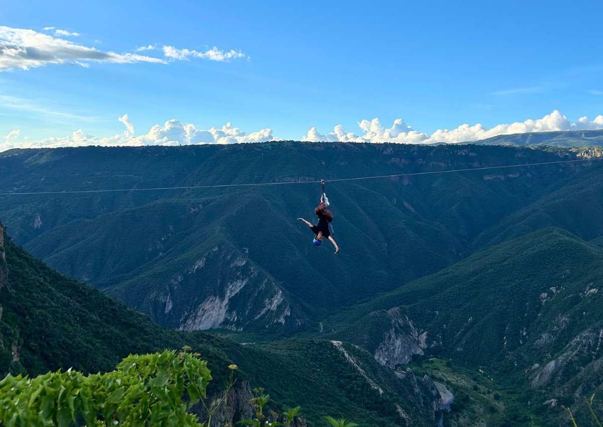 Programa de comidas gratuitas en Indonesia acaba con miles de personas intoxicadas