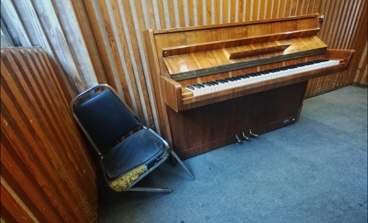 Comentarista estrella de Televisa anuncia su salida de la televisora previo a la Copa del Mundo de 2026