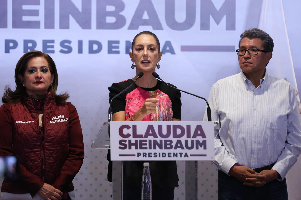 “Vamos a derrotar al cartel inmobiliario”, advierte Clara Brugada en arranque de campaña en el Zócalo