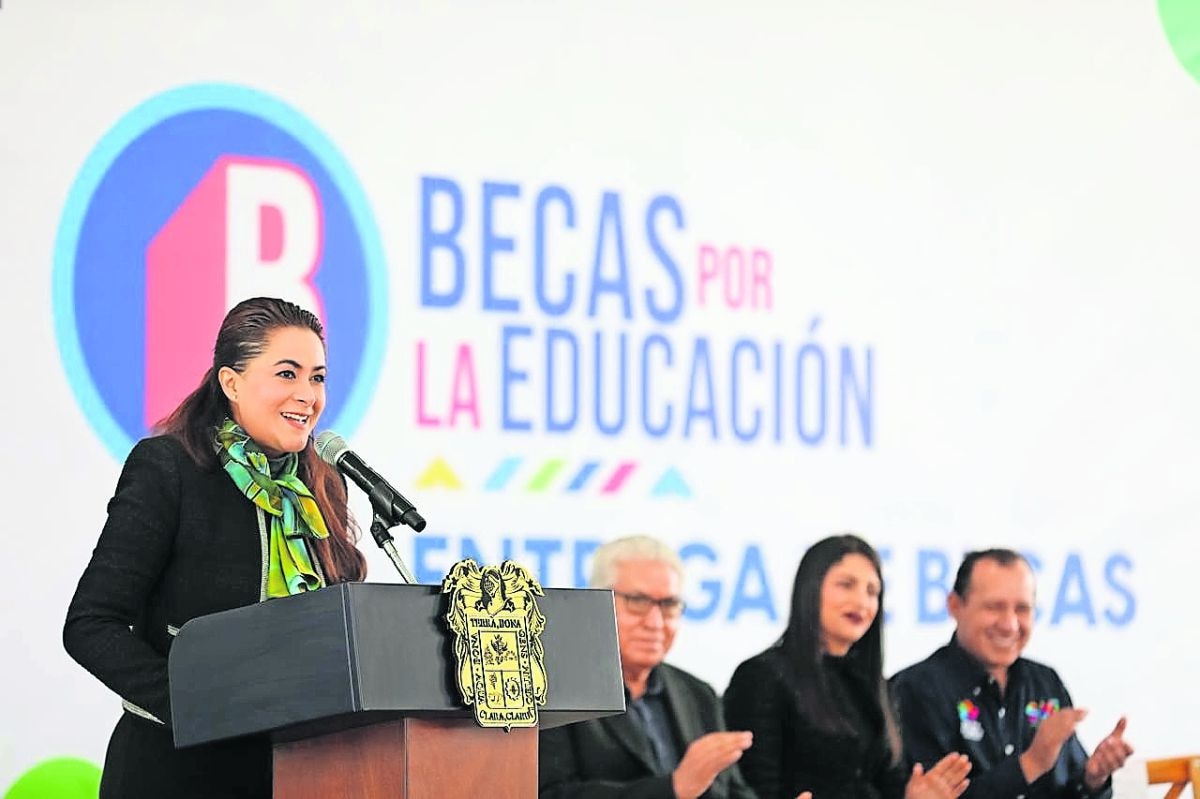 “El GP de Cancún depende de la próxima presidenta”, papá de Checo Pérez