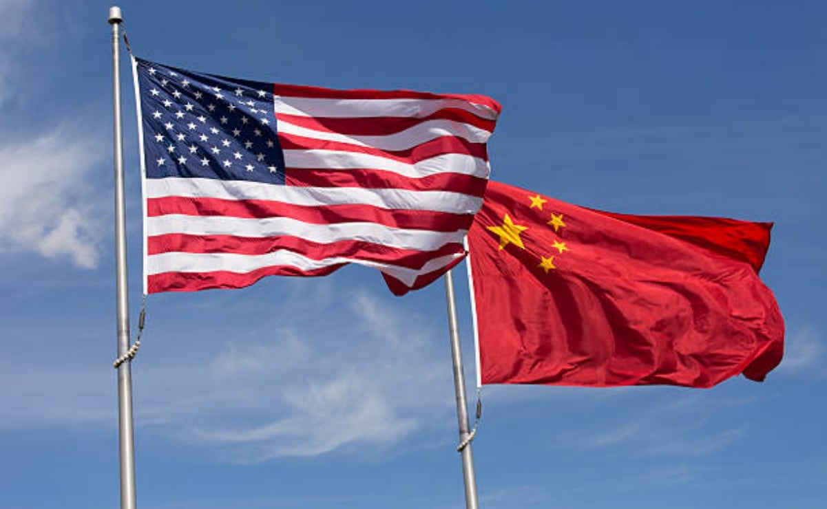 EU busca a China para dialogar sobre aranceles, reportan medios; lo ha hecho a través de “múltiples canales
