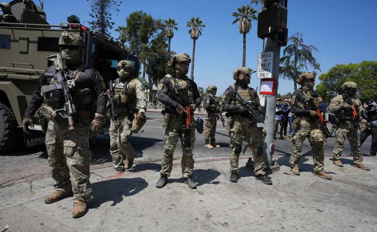 Realizan redada en granjas agrícolas en Camarillo, California; manifestantes se enfrentan a agentes de la Patrulla Fronteriza 