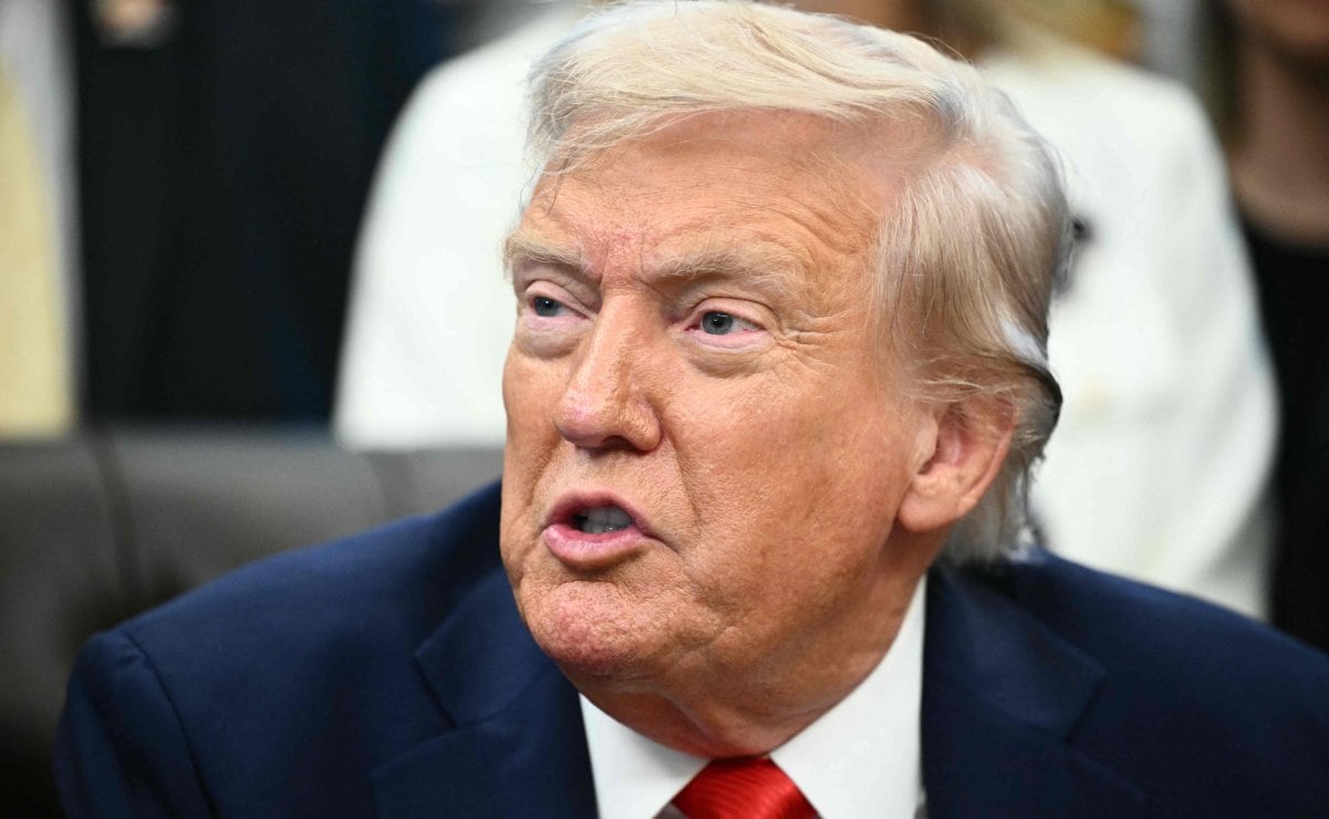 Más de 20 países suspenden envíos de paquetes vía postal a EU; se debe a la incertidumbre por los aranceles de Trump